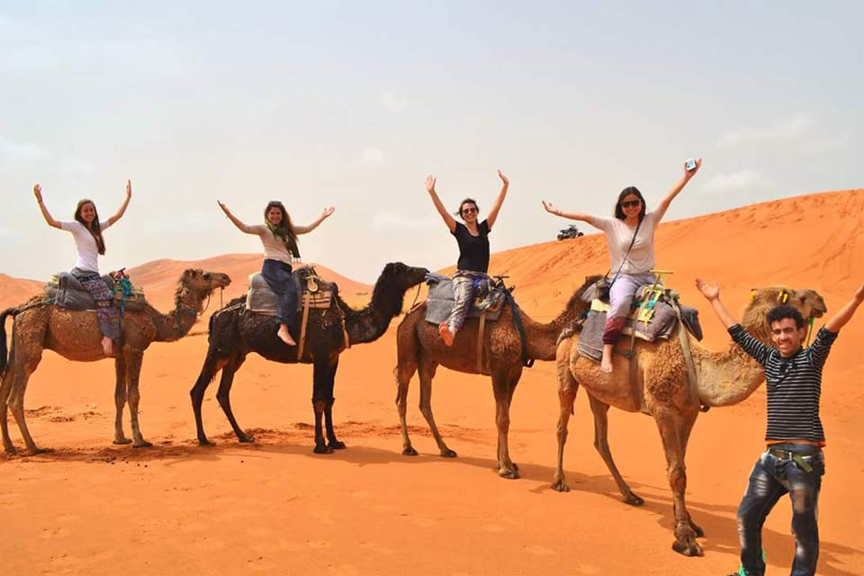 Overnight camel trek Marrakech